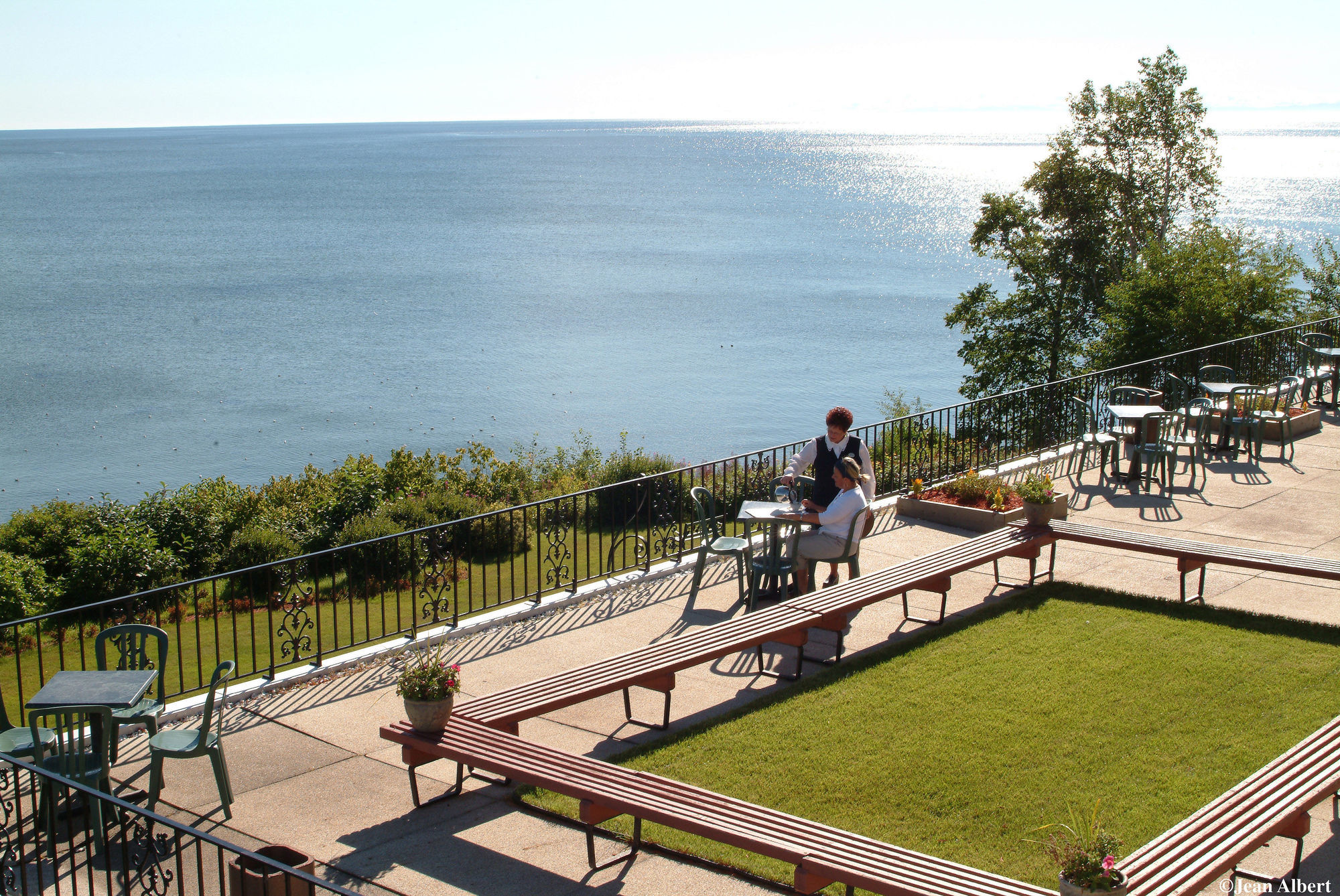 Hotel Le Manoir Baie-Comeau Esterno foto