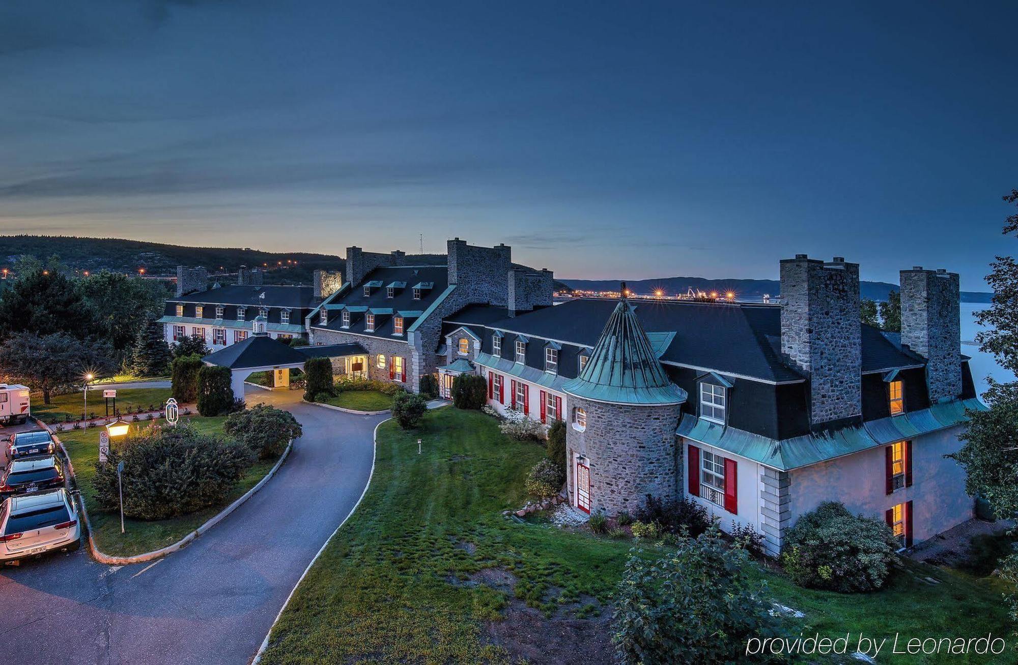 Hotel Le Manoir Baie-Comeau Esterno foto