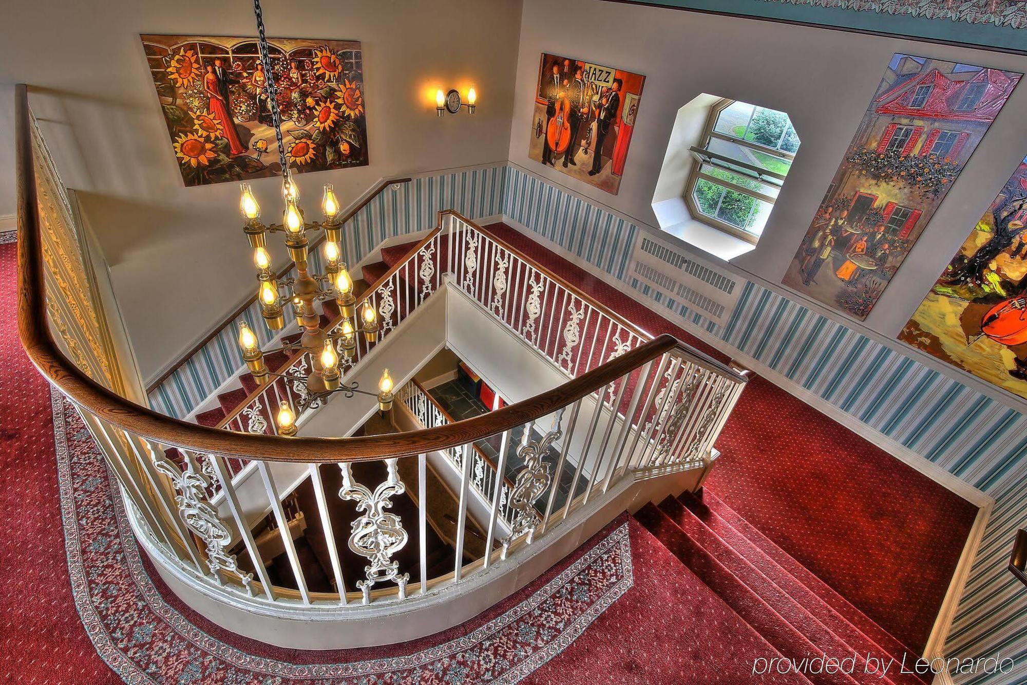 Hotel Le Manoir Baie-Comeau Esterno foto