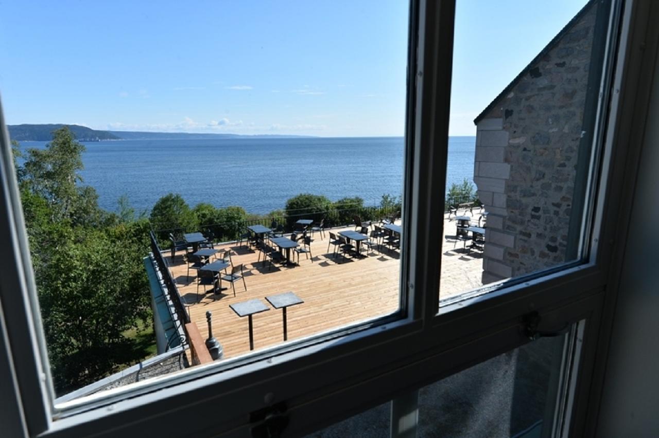 Hotel Le Manoir Baie-Comeau Esterno foto