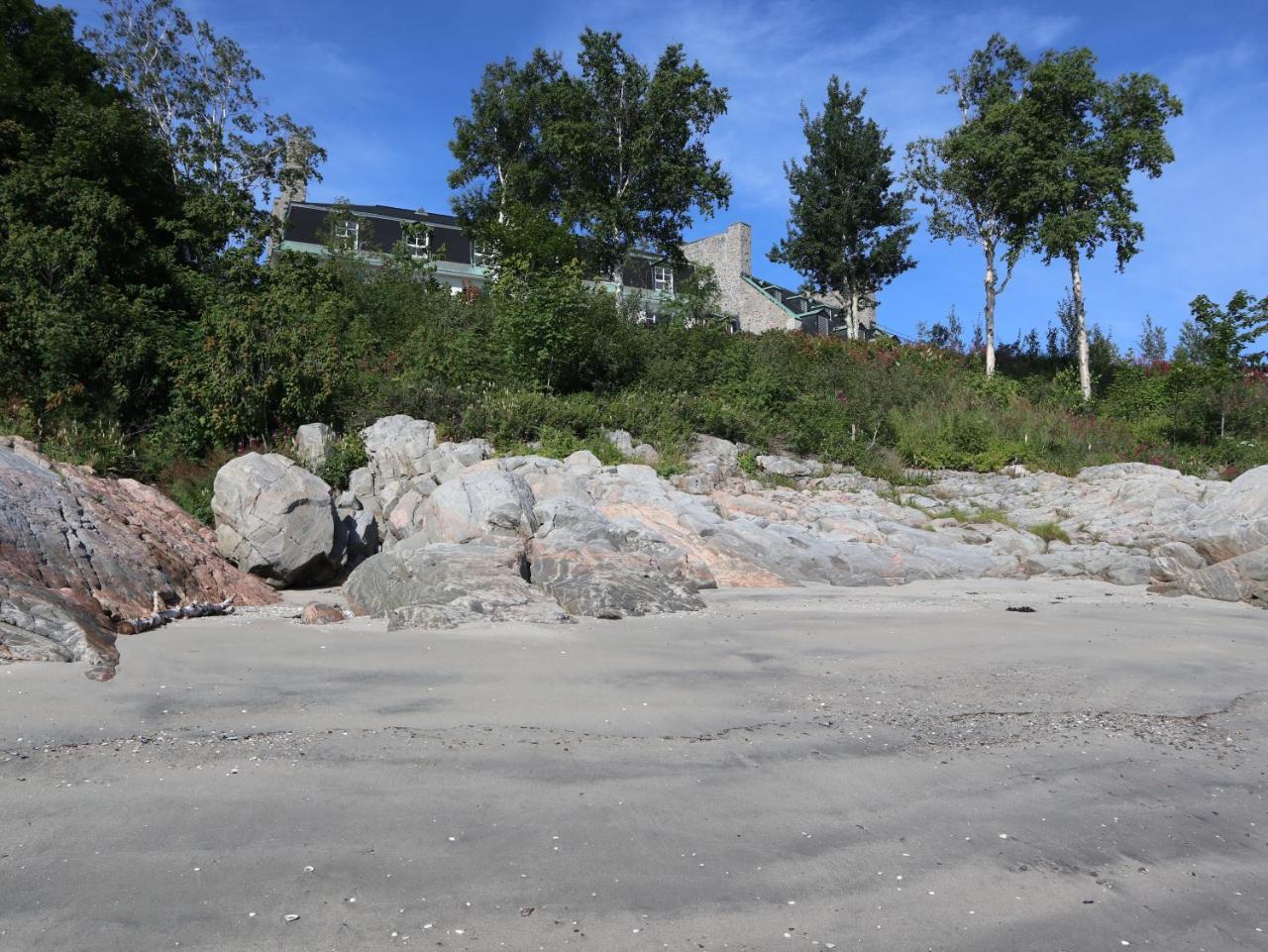 Hotel Le Manoir Baie-Comeau Esterno foto